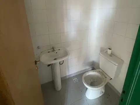 Local en Área Centro Este