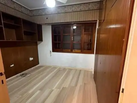 EXCELENTE CASA CON PILETA QUINCHO Y COCHERA