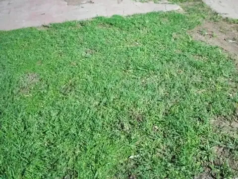 Casa 2 ambientes con 1 baño