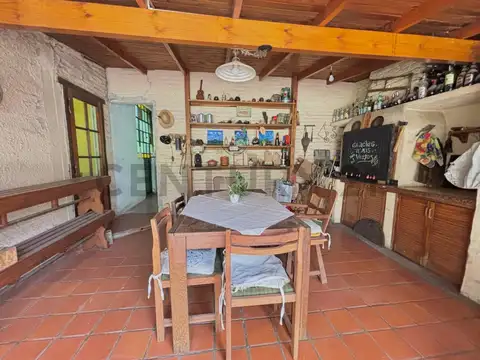 Casa quinta 4 ambientes EN VENTA en el pato con parque, parrilla y pileta