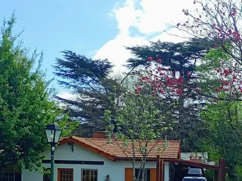 Casa 4 ambientes con 1 baño