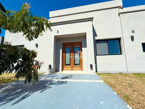 Casa en Venta en Altos De Campo Grande, USD 300.000