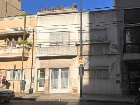 Depto Tipo Casa en Venta de 4 ambientes