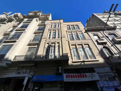 Av. Callao e/ Av. Rivadavia y Bartolomé Mitre. Nº 52