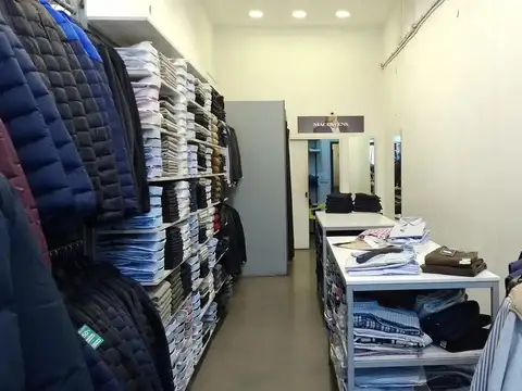 Local en Venta 50 años