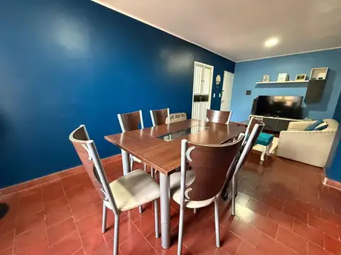 Zona Sur. B° Bancario. Los Mirlos 3400. Block U 100