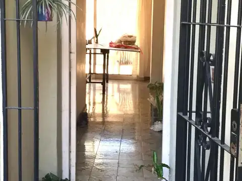 Depto Tipo Casa en Venta con 1 cocheras
