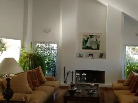 El Bosque Country 100