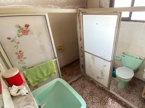 VENTA PH EN BERNAL OESTE.  VIEJO BUENO N°451