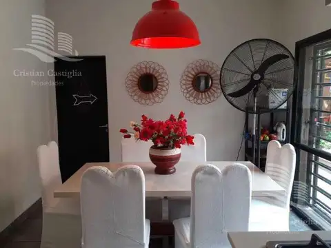 Casa en Venta en Villa Ballester, USD 195.000