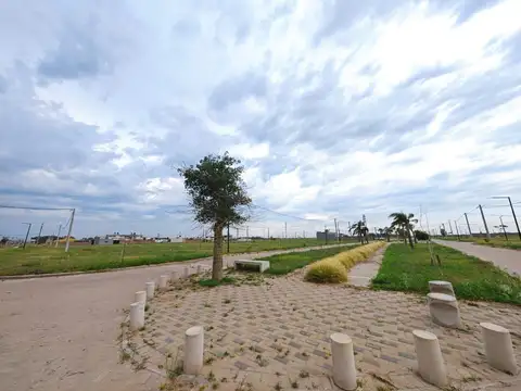 Terreno en Venta en Capitan Bermudez, USD 21.000