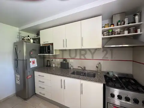 18 y 493 bis 3800, Piso 0