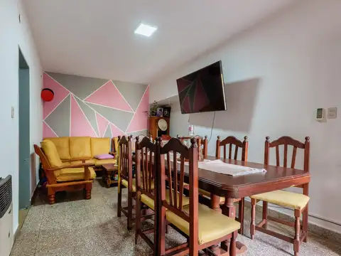 Depto Tipo Casa en Venta 44 años