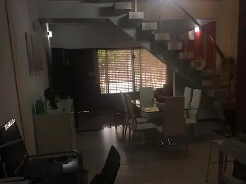 DUPLEX 4 AMBIENTES EN VILLA LUZURIAGA