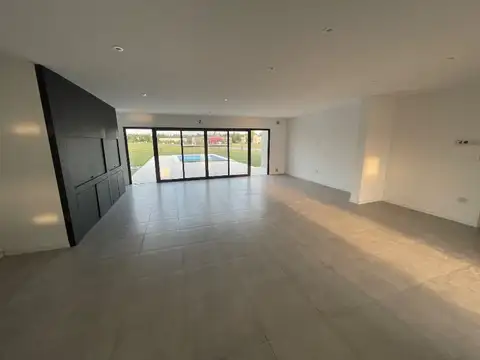 CASA + LOTE en La Reserva Escondida Area 60