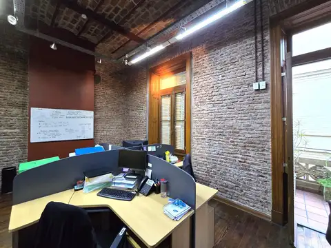 Oficina en Venta 135 años
