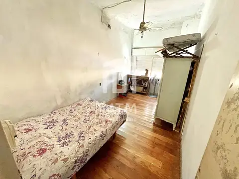 Casa 5 ambientes con 1 baño