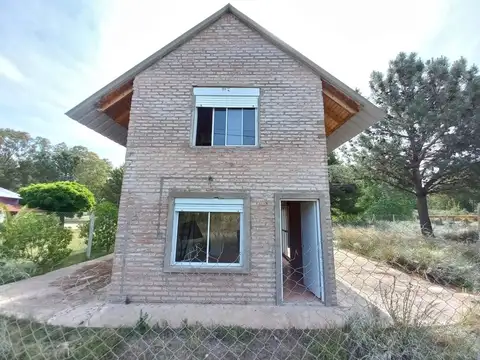 VENTA PEHUEN CO GRAN LOTE Y CONSTRUCCION