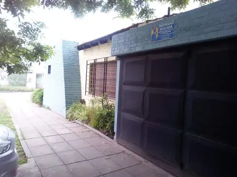 Casa de 3 ambientes en Moreno