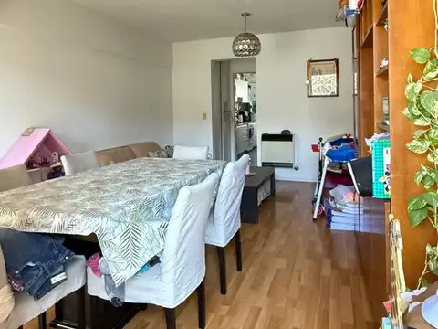 Departamento 3 ambientes con 2 baños