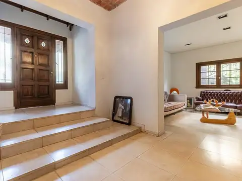 Azcuenaga Miguel de al 400