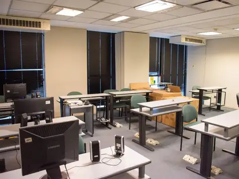 Oficina en Venta 40 años