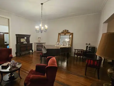 Importante casa en venta La Plata Soho a una cuadra del corredor 51