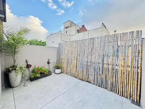 Depto Tipo Casa en Alquiler de 1 dormitorio