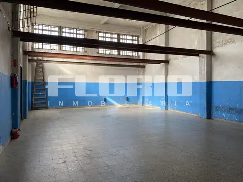 Galpón de 229 m2 en Florida