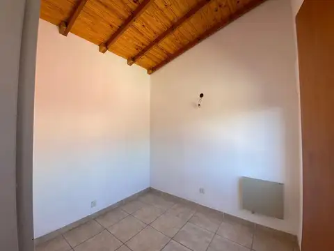 Depto Tipo Casa en Alquiler en Olivos, $ 1.050.000