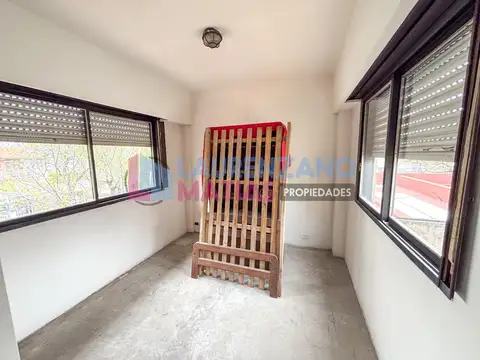 VENTA DEPTO TIPO PH 4 AMBIENTES CON BALCON Y PATIO EN VILLA PUEYRREDON
