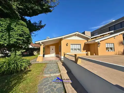 Chalet 5 ambientes alquiler temporario - Villa Gesell