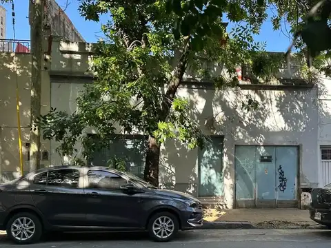 Terreno en Venta 866  mts Frente