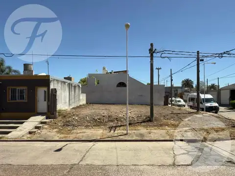 Terreno en Alquiler 17  mts Frente