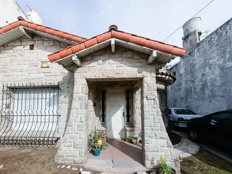 Chalet Pintoresco Av.Principal Z/Comercial Quilmes