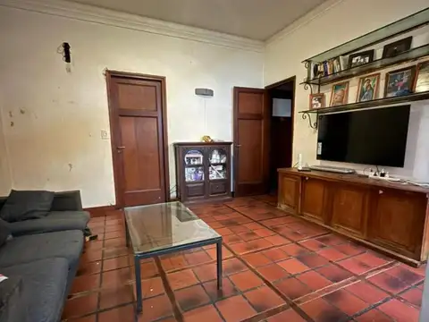 Depto Tipo Casa en Venta 40 años