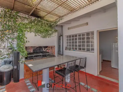Depto Tipo Casa en Venta de 4 ambientes