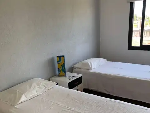 VENTA CASA TANTI 2 DORM