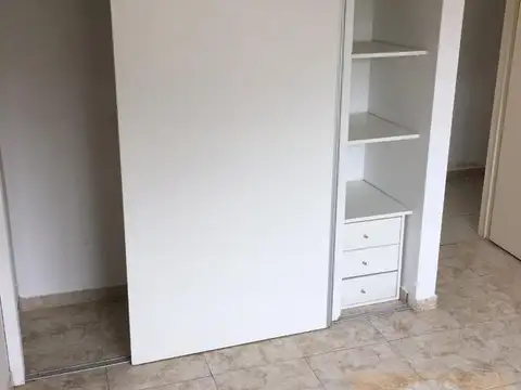 Departamento en Venta en Villa Luzuriaga, USD 64.000