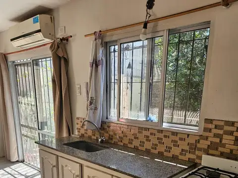 PH 5 AMBIENTES CON FONDO LIBRE S/ EXPENSAS