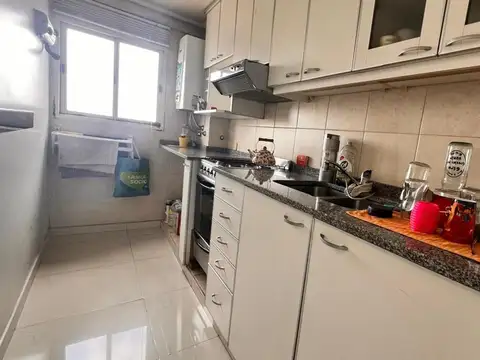 Wilde Departamento de 3 amb c/cochera al frente a la venta