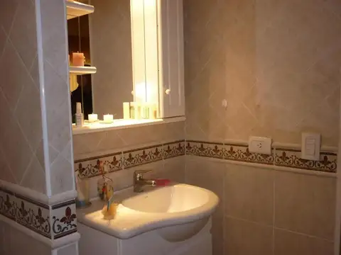 Casa en Venta en Guernica, USD 260.000