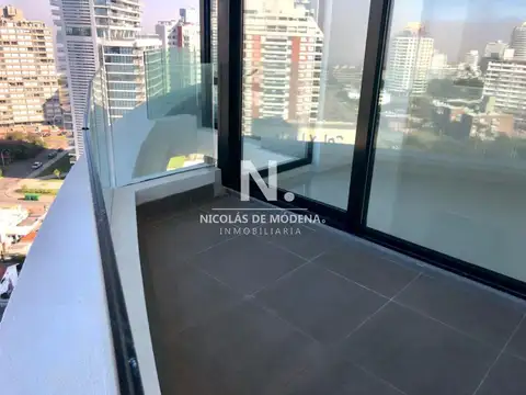 Departamento en Venta en Playa Mansa, USD 450.000