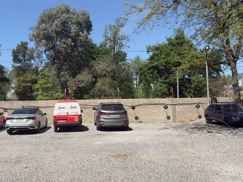 Oficina en Alquiler con 1 cochera