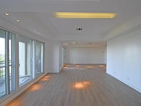 Departamento en Venta con 2 cocheras