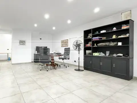 Local en Venta 40 años