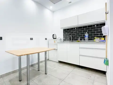 Local en Venta 40 años