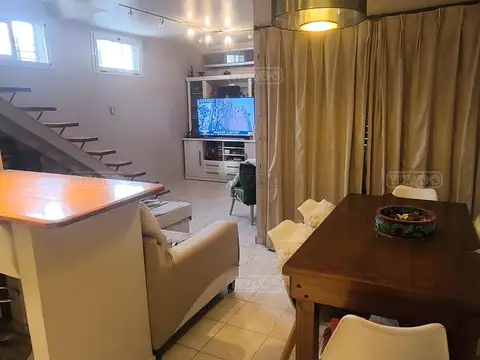 Depto Tipo Casa en Venta al Oeste