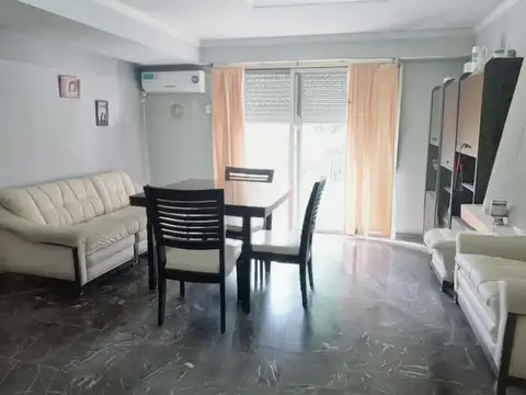 Depto Tipo Casa en Venta de 9 ambientes