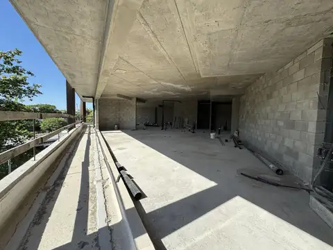 Torre QIUB Oficinas en Palermo · 80 a 211 m2